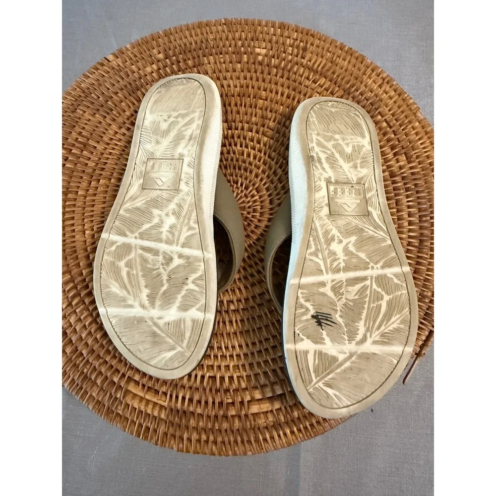 Reef‎ Kids Santa Ana Flip Flop Sandals Brown Tan Size 6 Big Kid CJ0344